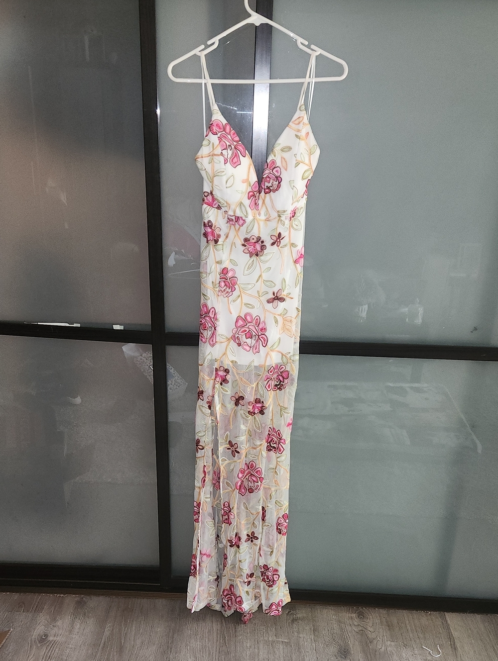 Gorgeous Floral Pink & Cream Spaghetti-Strap Dress